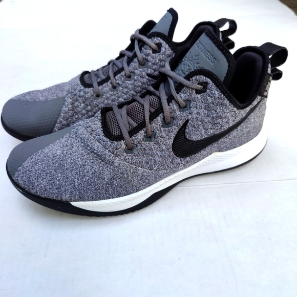 Nike LeBron Witness 3 Men's Dark Grey Sneakers Size 14 - Picture 1 of 14